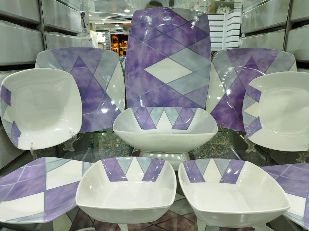 طقم عشاء ميلامين الشريف 38 قطعة - تصميم مدور