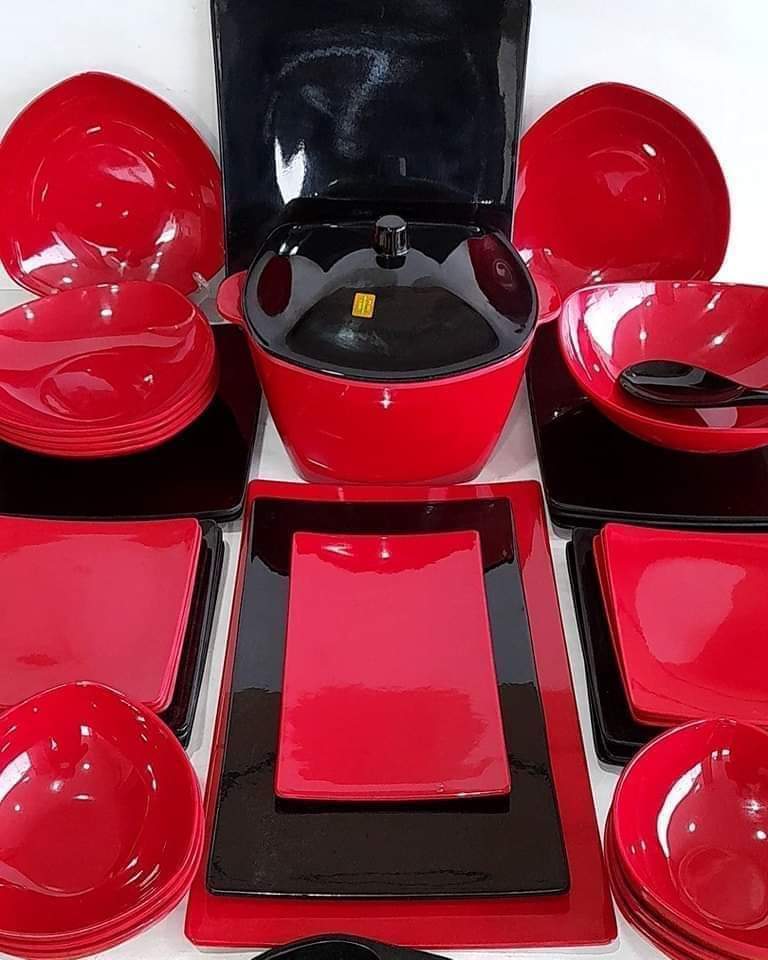 طقم عشاء ميلامين الشريف 38 قطعة - تصميم مدور