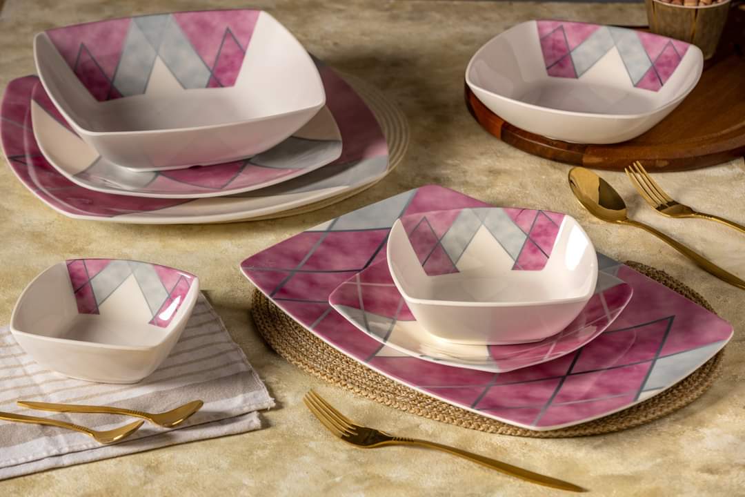 طقم عشاء ميلامين الشريف 38 قطعة - تصميم مدور